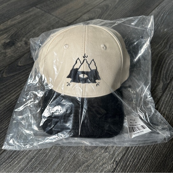 Poler Peak dad hat - Picture 2 of 2